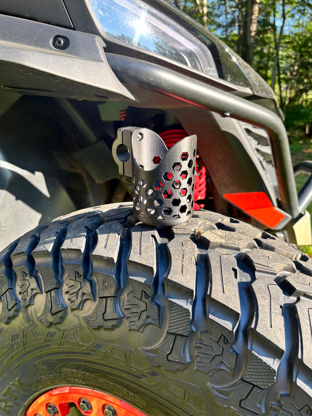 Porte-gobelet pour barre d'appui UTV | Support de boisson CFmoto ZForce | Accessoire à pince (convient aux barres de 1")