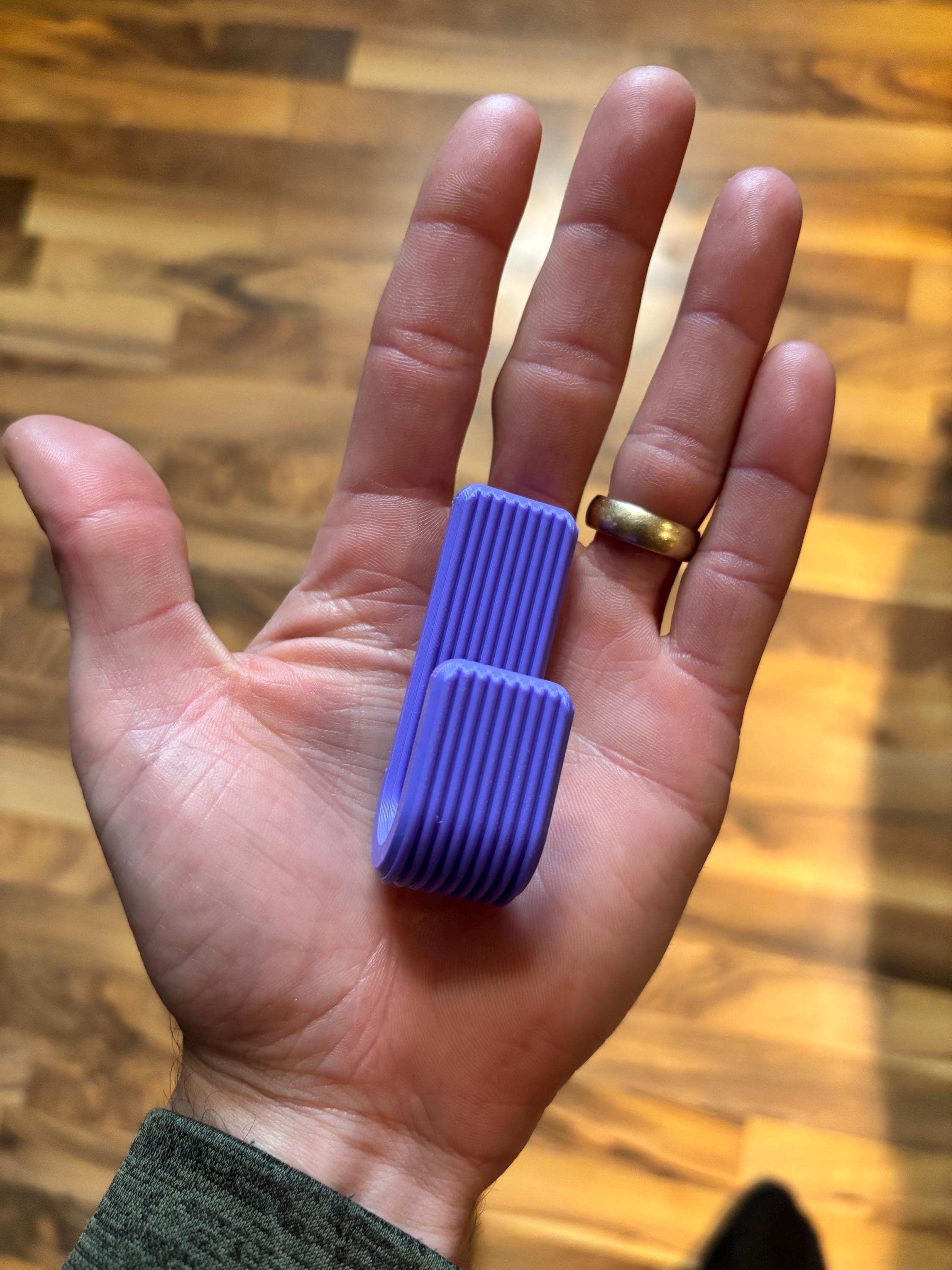 Modern Ribbed Wall Hook | 3D Printed Organizer, Flush Mount Storage